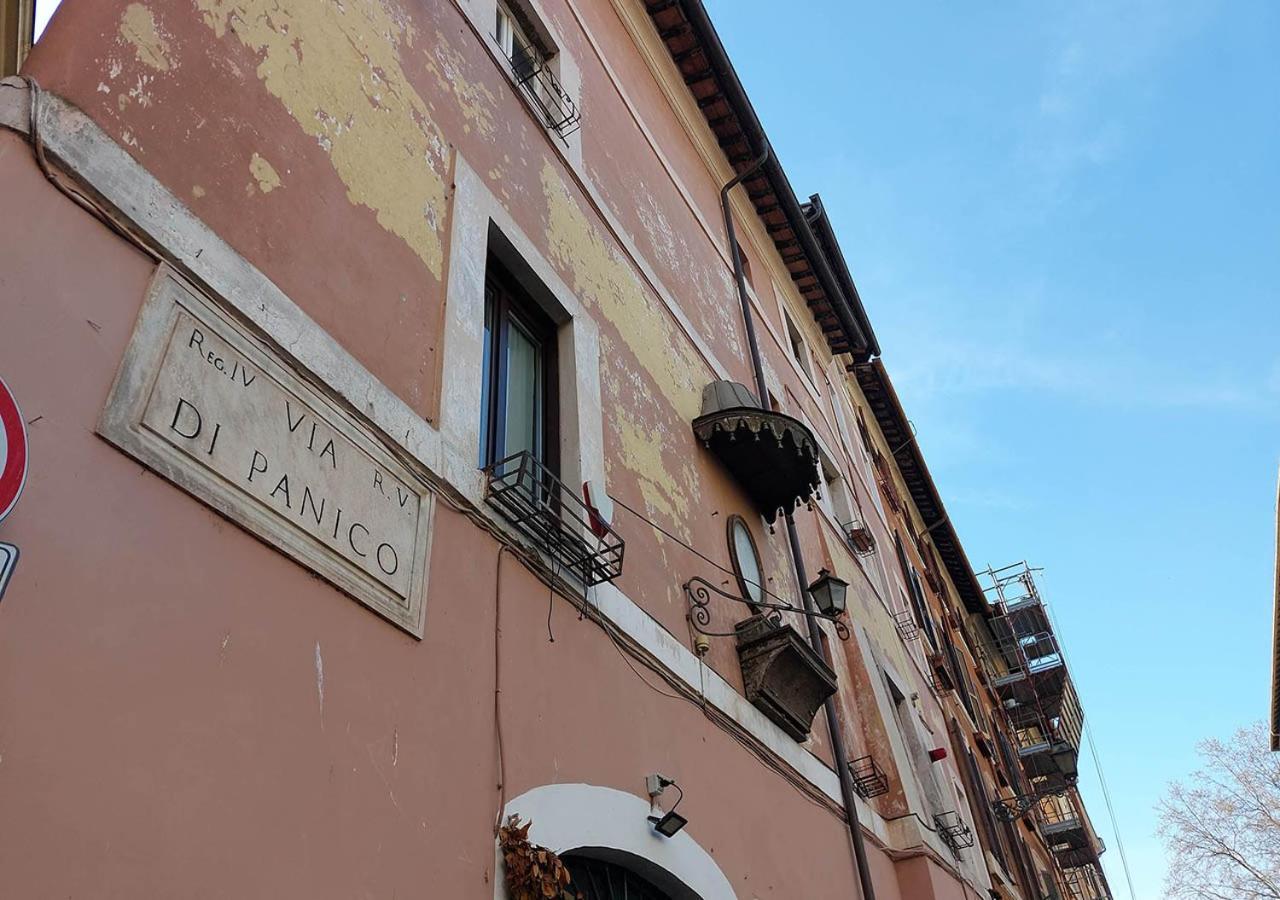 Style Lucia Near Piazza Navona Apartment Rom